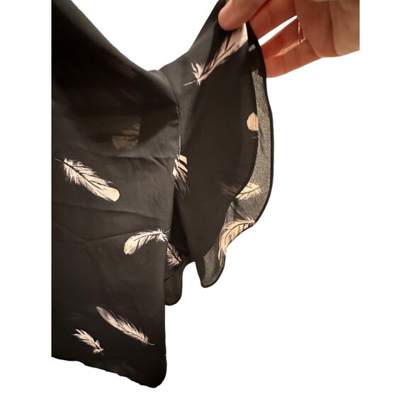 🍒 2/$20 🍒 Trouve Black Blouse with White Feather, One Shoulder sz M - Picture 4 of 6